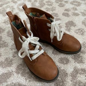 Girls Brown Boots - size 12 - Cat & Jack